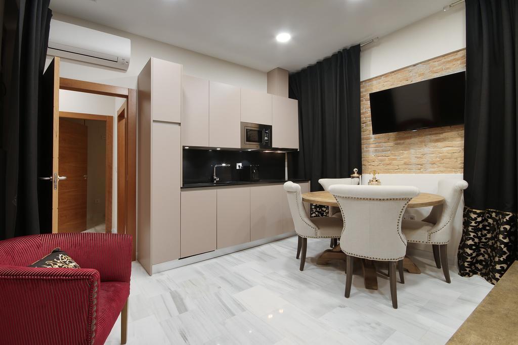 Suites Gran Via Capilla Real Granada Exterior photo